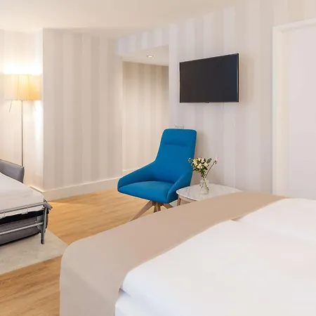 Nh Hamburg Mitte Hotel Exterior photo